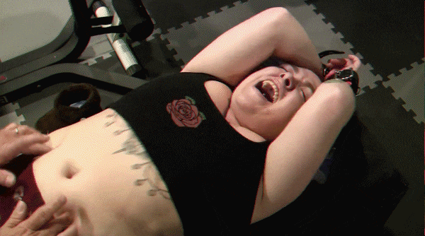 New girl Saras Upperbody gets HAMMERED! "im ready" (Toes, Torture/HD/MPEG-4) - 2023
