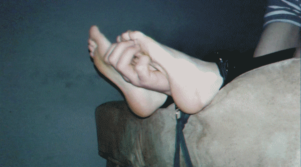 Adam tickling girl feet (Extreme, Hard Tickling/HD/Mp4) - 2023