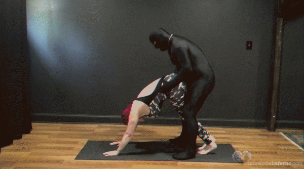 Crazy Yoga Tickle (Fetish, Tickling Handjob/HD/Mp4) - 2023