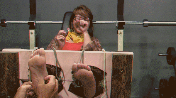 Pippi Hits the STOCKS "Whoa,,omg that was crazy!" (Nylons, Stockings/HD/Mp4) - 2023