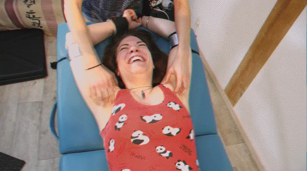 Ultra Ticklish Roxy Goes Crazy On The Table - 2023/HD [Extreme Tickling, Pain]