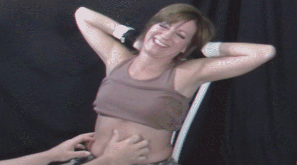 Mo Teaches You How to Tickle Her Ribs, Sides, & Tummy [Fm Tickling Handjob, Tickle] (2023/Mp4/1000 MB)
