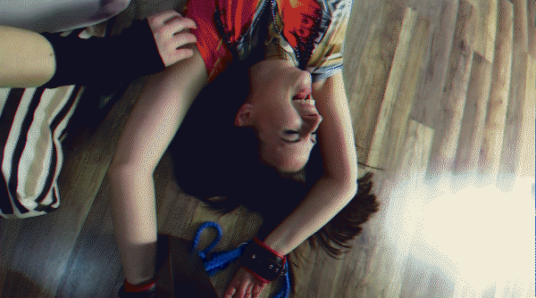Doll Girl Tickles Weronika - 2023/HD [Toes, Torture]