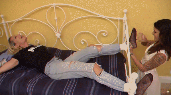 Kayla Jane tickles Mia Mckinley - 2023/HD [Kinky, Smelly Feet]